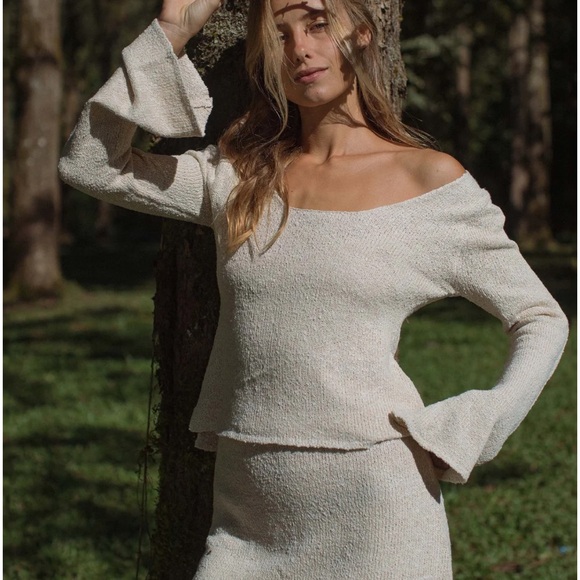 Paloma Knit set in Cloud Cream - Picture 5 of 7